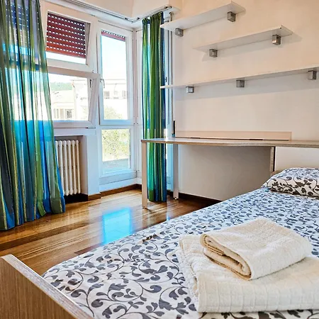 Apartment 500m Dal Di Garda! Oasi Zen Con Piscina